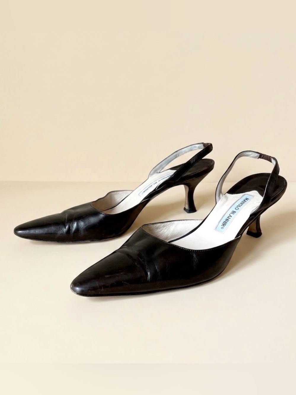 Vintage Manolo Blahnik Brown Leather Slingback Kitten Heels 40.5 Pointed Toe
